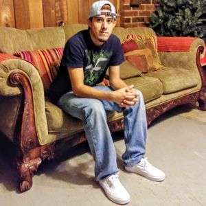 Meet your Posher, Juan